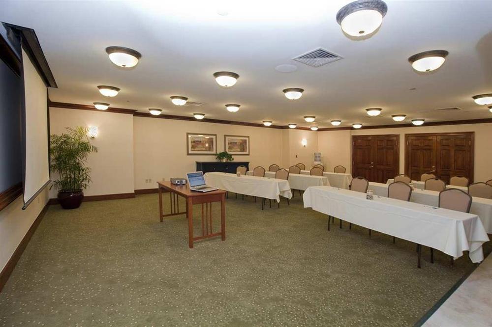 Homewood Suites By Hilton Stratford Instalações foto